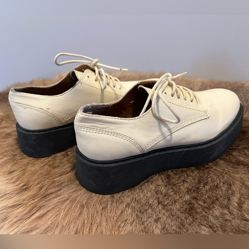 Zara Cream & Black Platform Oxford Shoes – Preloved - Picture 2 of 8